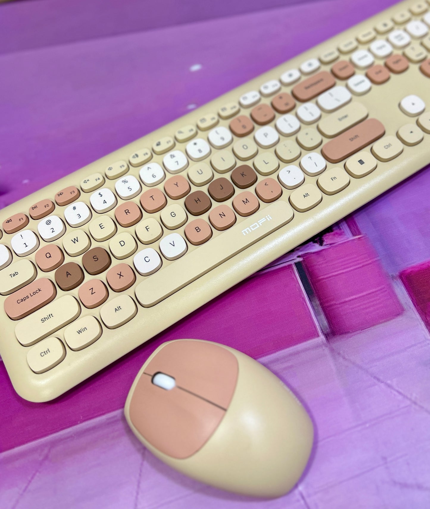 Teclado + Mouse colored pasteles.