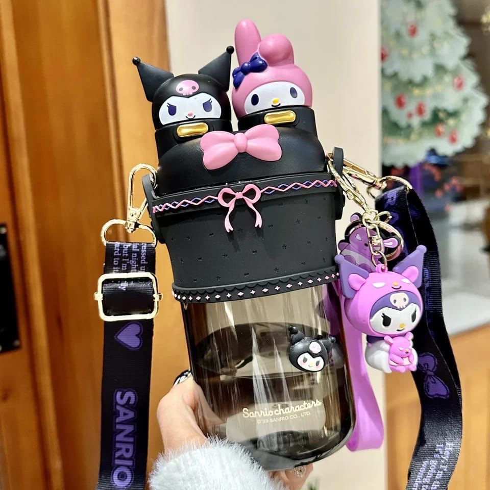 Termo doble boquilla melody y Kuromi.