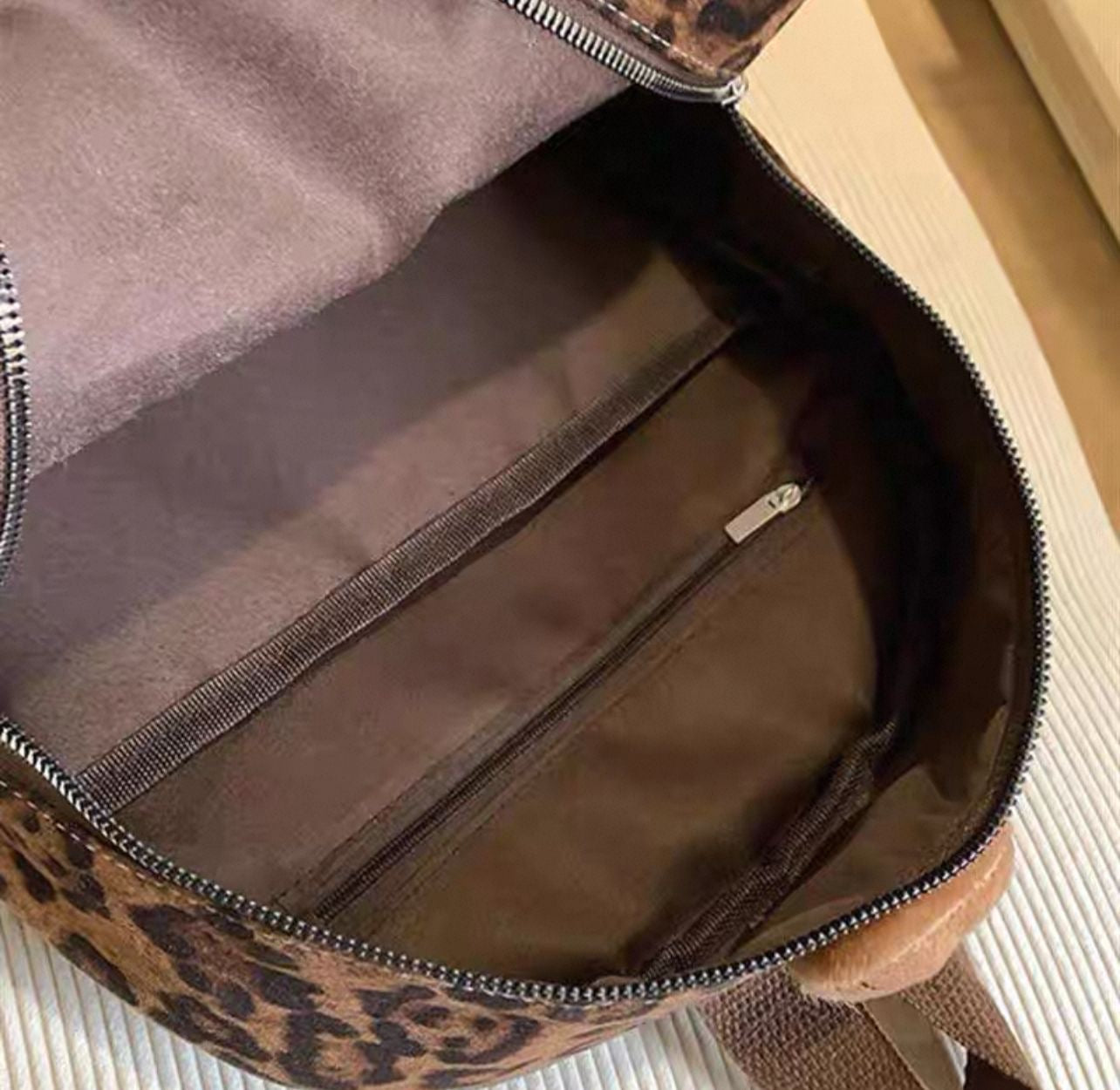 Mochila animal print, pines kitty.