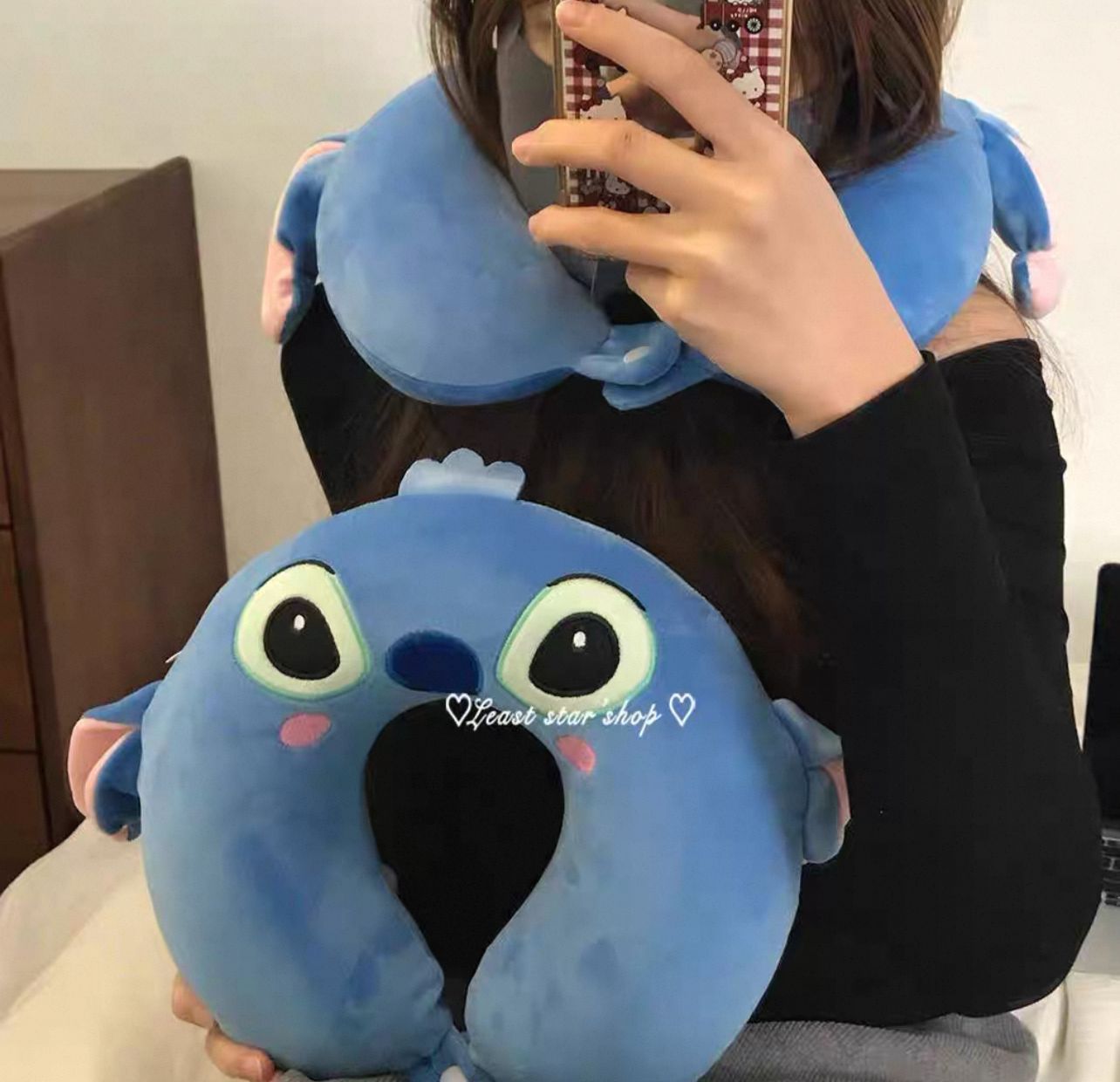 Cuellero Stitch con memory foam.