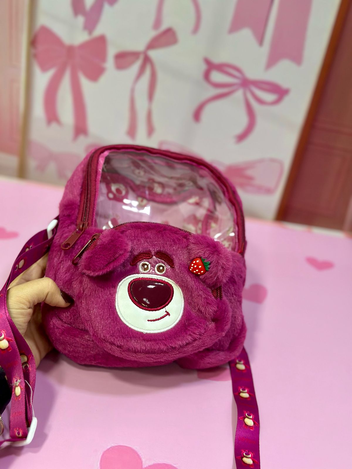 Manos libres transparentes sanrio