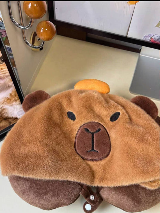 Cuellero con capota capybara.